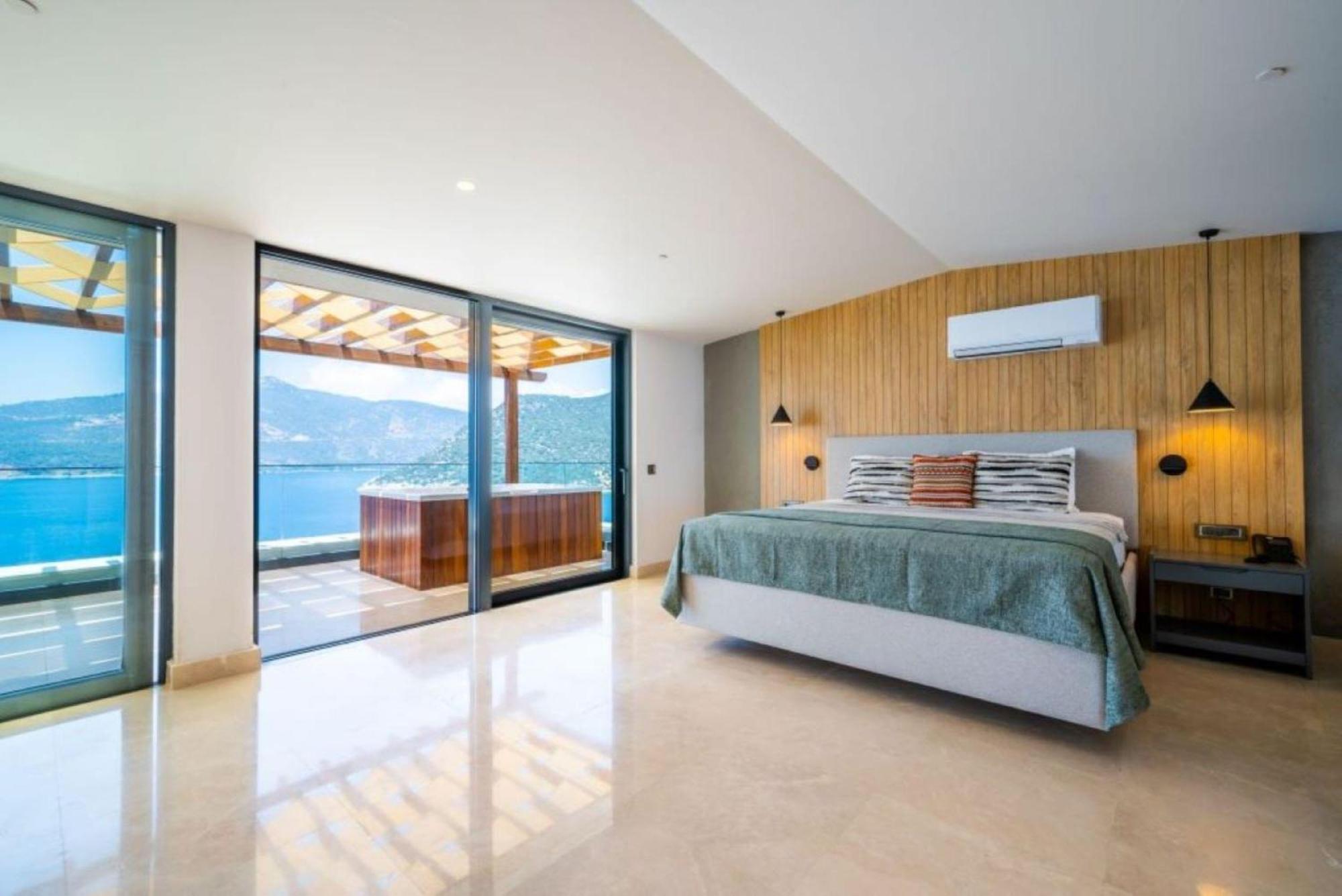 Lures * Kalkan
